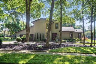 1778 Kensington Drive, Bellbrook, OH 45305