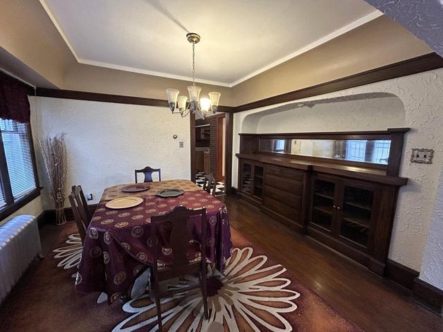 3927 N 16th STREET, Milwaukee, WI 53206