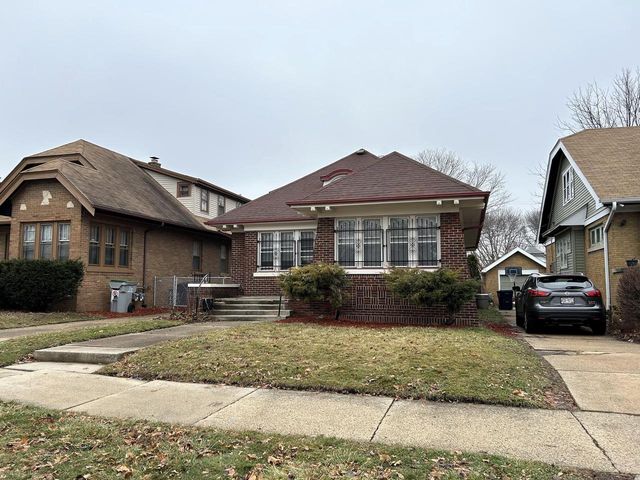 3927 N 16th STREET, Milwaukee, WI 53206