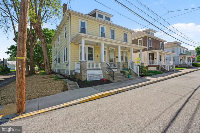23 PARK AVE, Littlestown, PA 17340