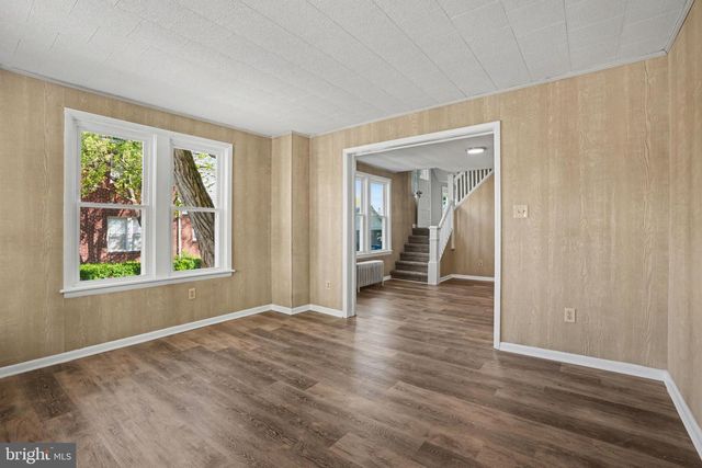 23 PARK AVE, Littlestown, PA 17340