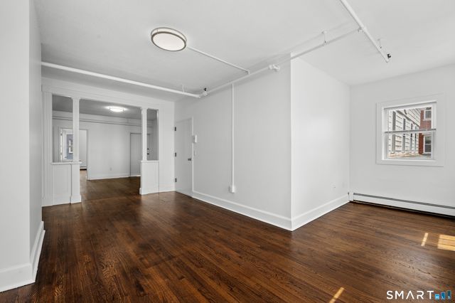 187 Bank Street 302, New London, CT 06320