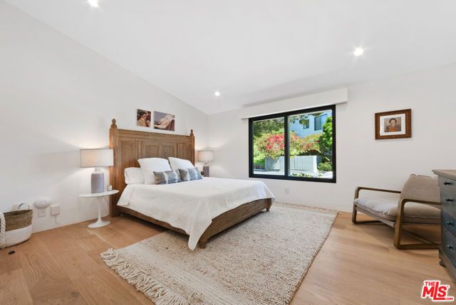 6813 SHEARWATER Lane, Malibu, CA 90265