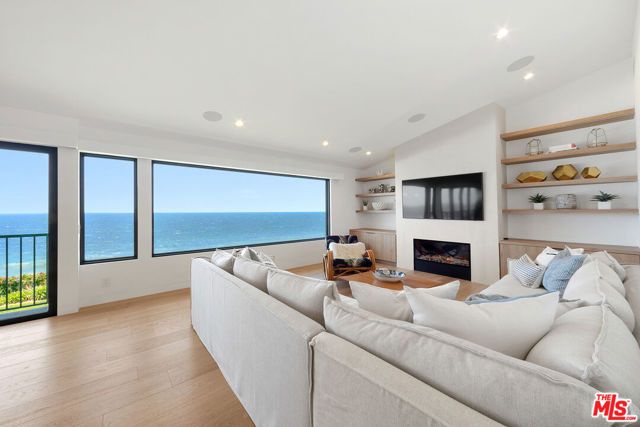 6813 SHEARWATER Lane, Malibu, CA 90265