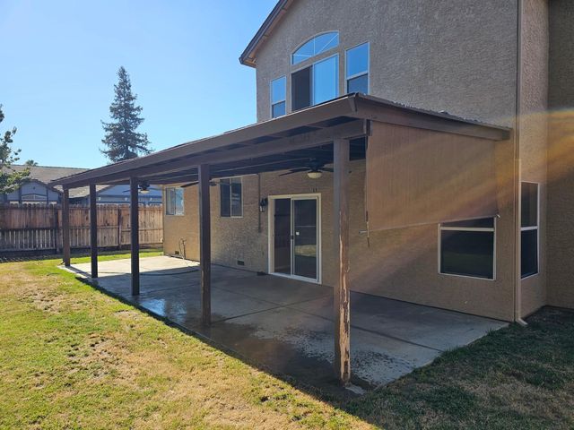 5143 Rosbury Dell Place, Antelope, CA 95843
