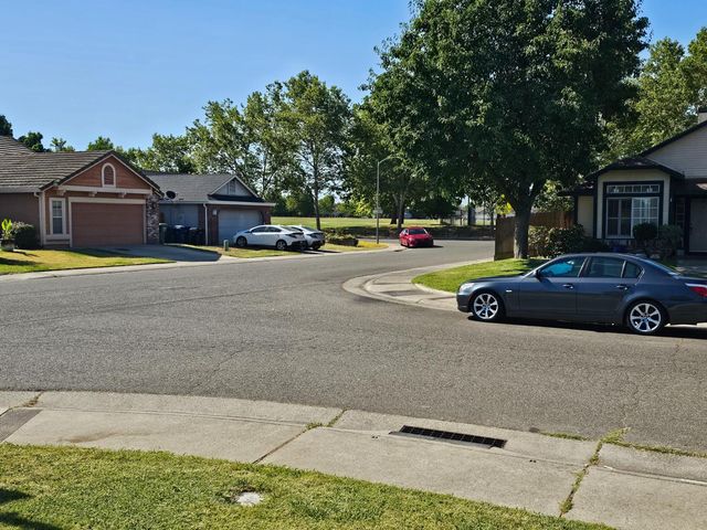 5143 Rosbury Dell Place, Antelope, CA 95843