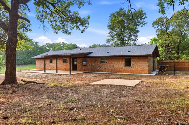 390 CR 2978, Hughes Springs, TX 75656