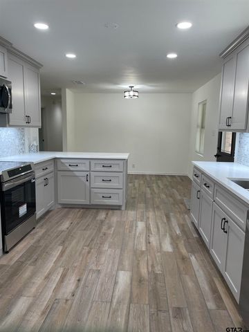 390 CR 2978, Hughes Springs, TX 75656