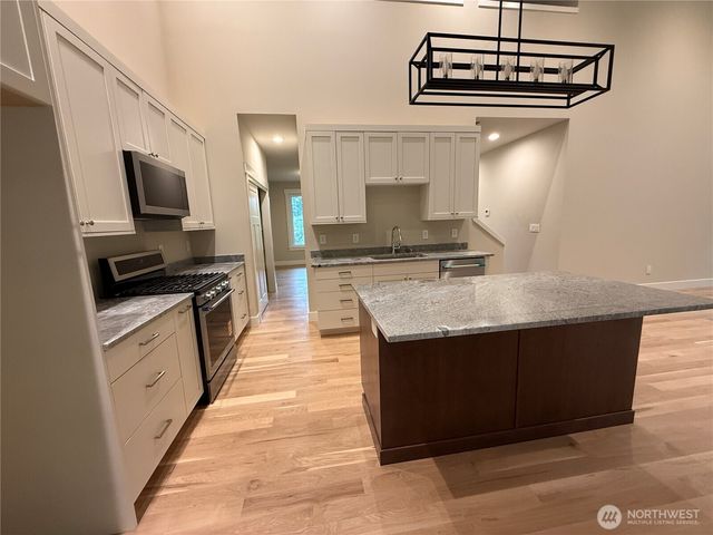 12288 Madrona Road SW, Port Orchard, WA 98367