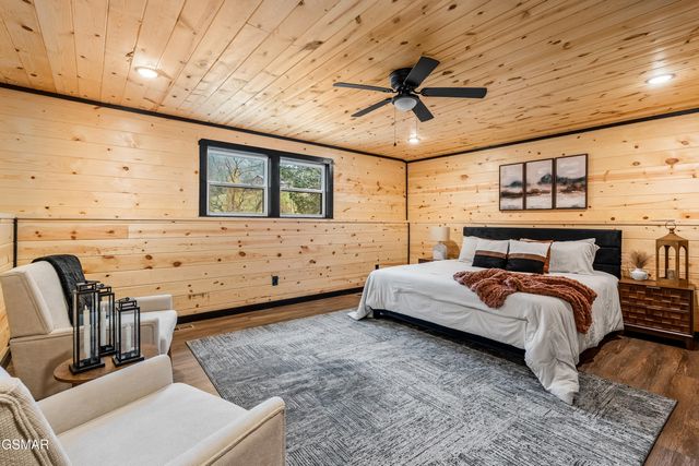 2881 Caughron Mountain Road, Sevierville, TN 37876