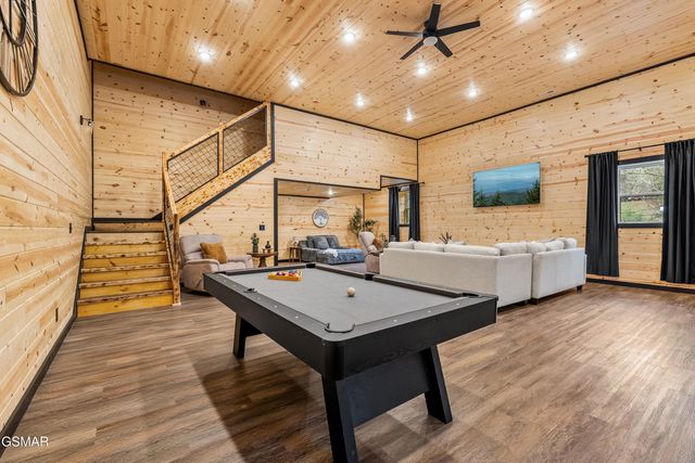 2881 Caughron Mountain Road, Sevierville, TN 37876