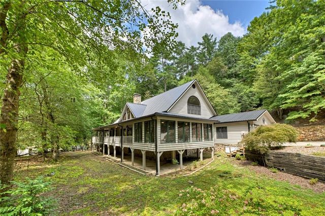88 Pauls Lane, Ellijay, GA 30536