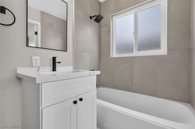 1669 North G Street, Las Vegas, NV 89106