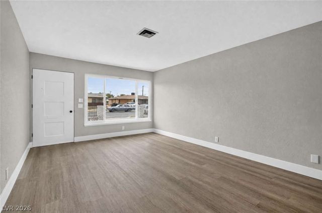 1669 North G Street, Las Vegas, NV 89106