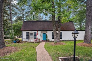 5405 Kaywood Drive, Jackson, MS 39211