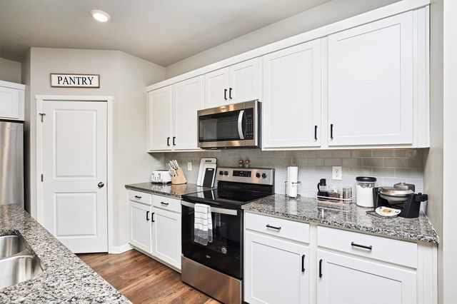 3811 NW 13th Street, Ankeny, IA 50023