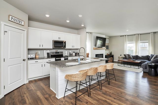 3811 NW 13th Street, Ankeny, IA 50023