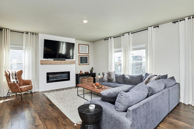 3811 NW 13th Street, Ankeny, IA 50023