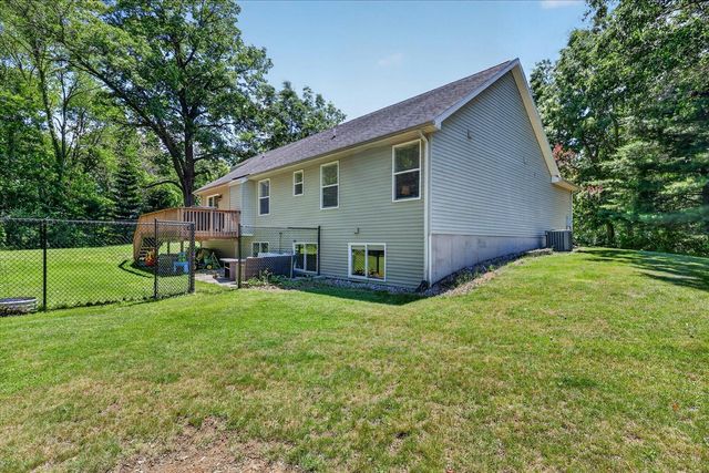 8669 Lilly Ridge Drive, Alto, MI 49302