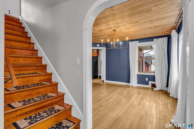 13 Fontaine Court, Norwich, CT 06380