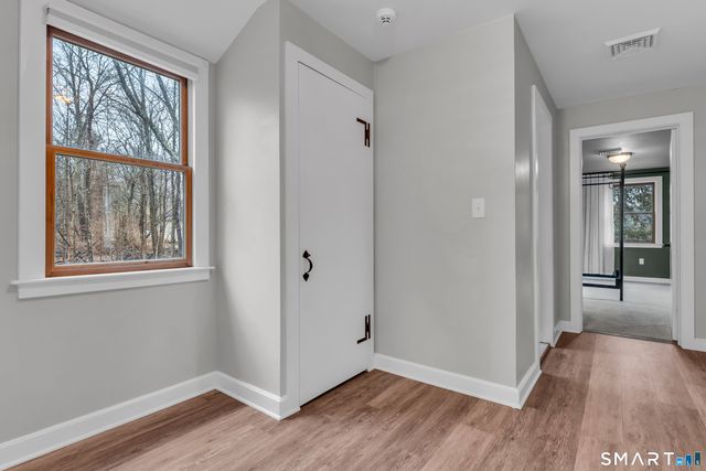 13 Fontaine Court, Norwich, CT 06380