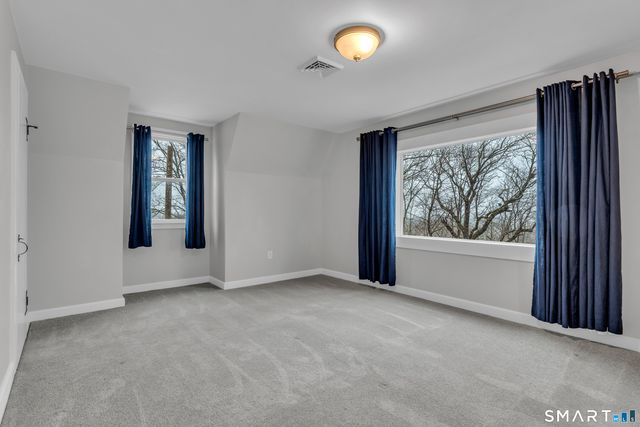 13 Fontaine Court, Norwich, CT 06380