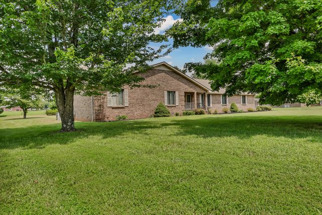 1177 Meriwether Rd, Clarksville, TN 37040