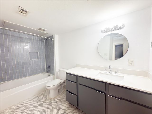 4526 Munger Avenue 212, Dallas, TX 75204