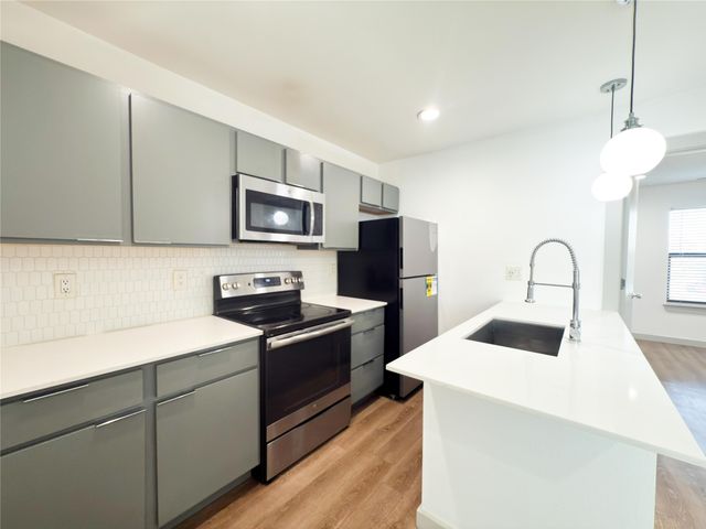 4526 Munger Avenue 212, Dallas, TX 75204