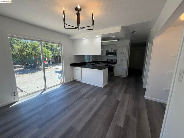 1178 ROLEEN DRIVE, Vallejo, CA 94589