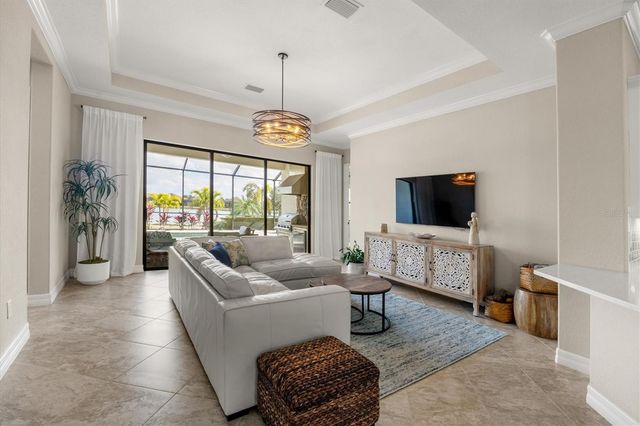 7036 WHITTLEBURY TRAIL, Bradenton, FL 34202