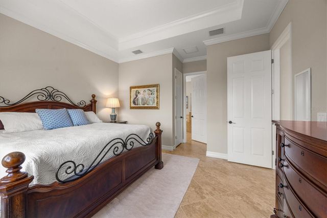 7036 WHITTLEBURY TRAIL, Bradenton, FL 34202