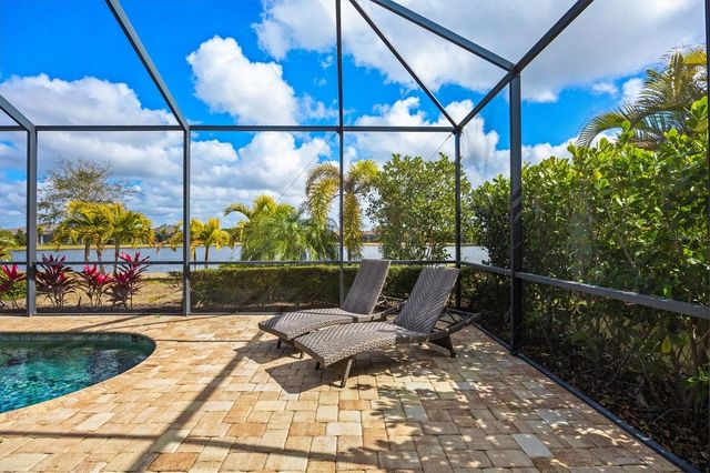 7036 WHITTLEBURY TRAIL, Bradenton, FL 34202