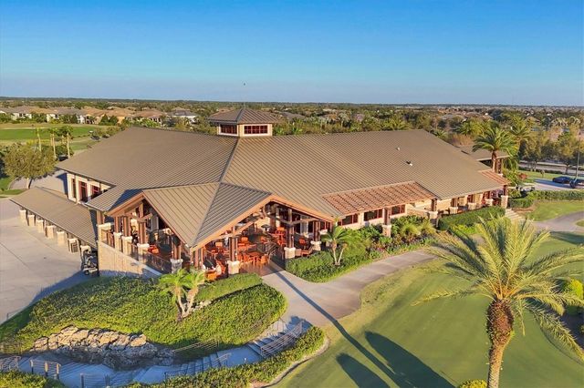 7036 WHITTLEBURY TRAIL, Bradenton, FL 34202