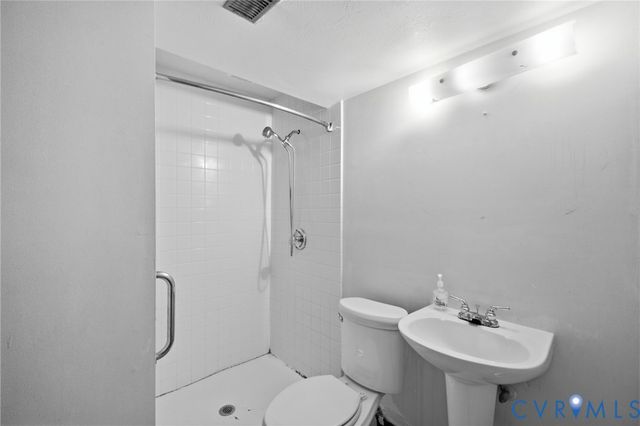 1303 Gilchrist Pl, Henrico, VA 23231