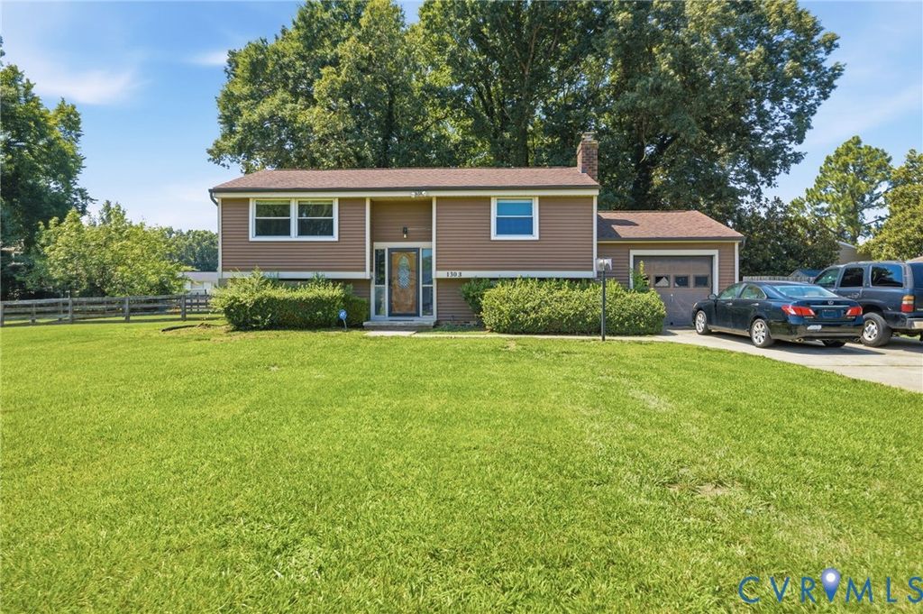 1303 Gilchrist Pl, Henrico, VA 23231