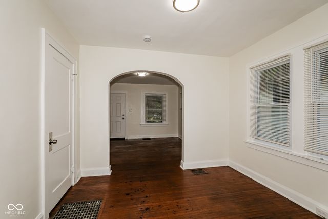 927 N Chester Avenue, Indianapolis, IN 46201