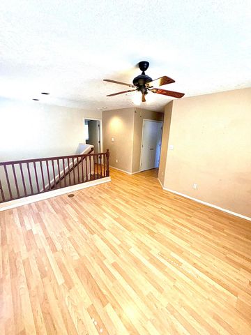 7039 Casa Elena Drive NE, Albuquerque, NM 87113