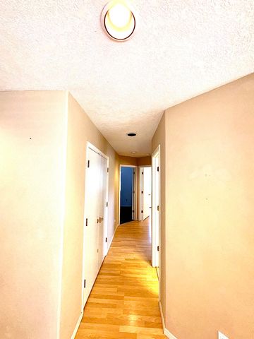 7039 Casa Elena Drive NE, Albuquerque, NM 87113