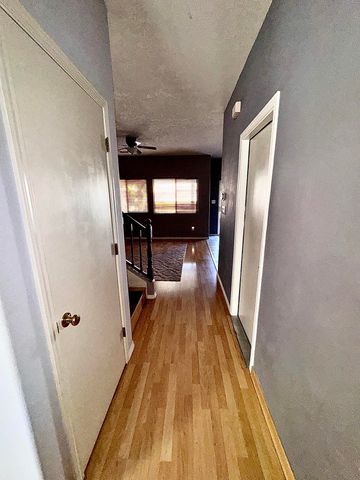 7039 Casa Elena Drive NE, Albuquerque, NM 87113
