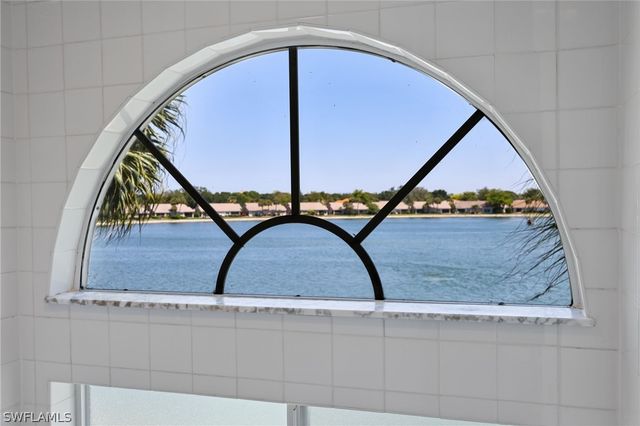 2541 Citrus Lake DR A-205, Naples, FL 34109