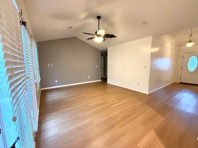 404 Bogie Drive, Herrin, IL 62948