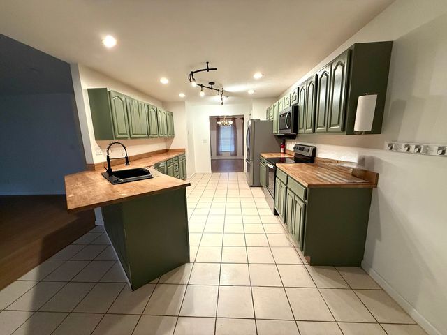 404 Bogie Drive, Herrin, IL 62948