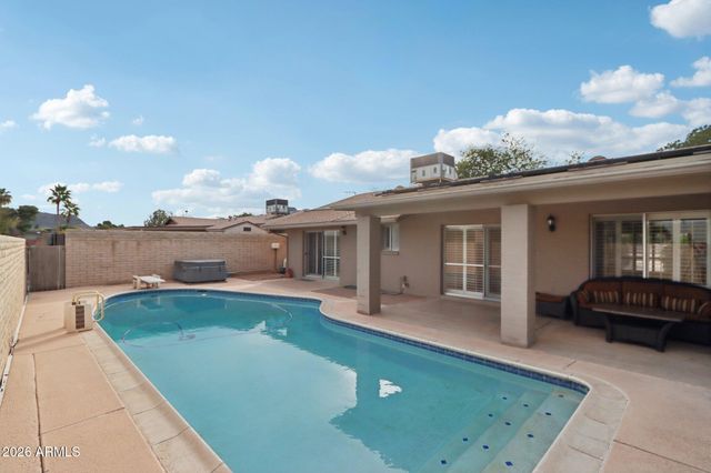 10049 N 25TH Place, Phoenix, AZ 85028