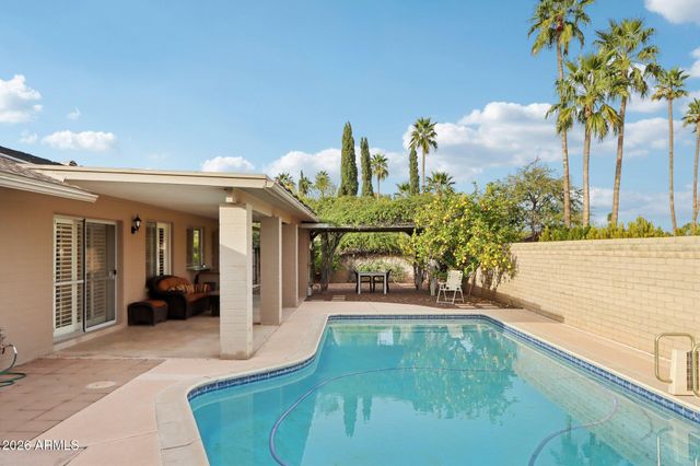 10049 N 25TH Place, Phoenix, AZ 85028