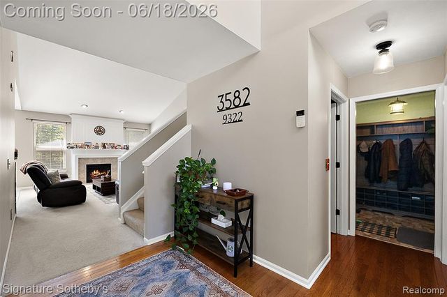 997 River Rock Drive, Holly, MI 48442