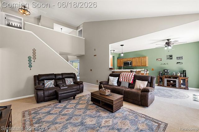 997 River Rock Drive, Holly, MI 48442