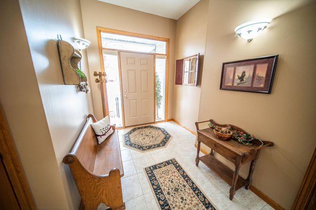 3721 Arbor Dr NW, Rochester, MN 55901