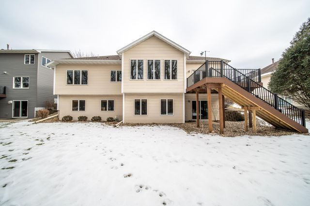 3721 Arbor Dr NW, Rochester, MN 55901