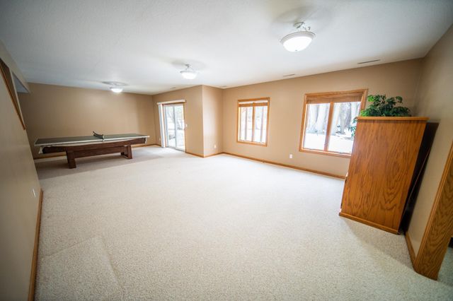 3721 Arbor Dr NW, Rochester, MN 55901